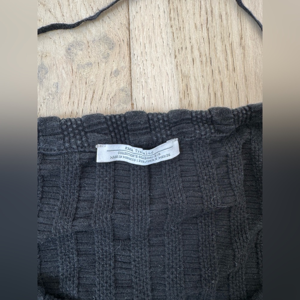 Zara Black Ribbed Crop Top